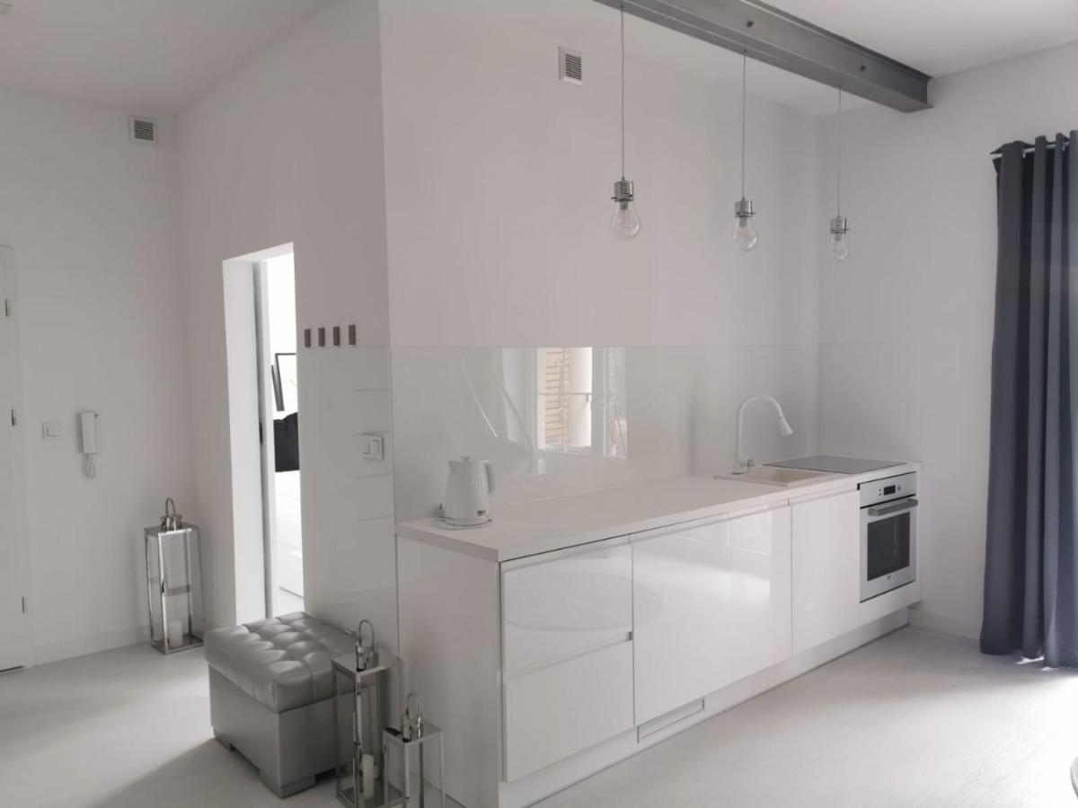 Przytulny Apartament Z Kominkiem Przy Jeziorze Borne Sulinowo Dış mekan fotoğraf
